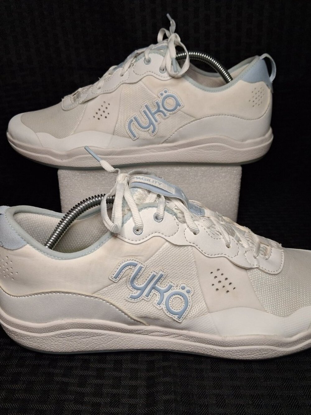 Ryka Women's Court Agility Sneaker Pickleball Tennis Comfort White sz 11 Wide